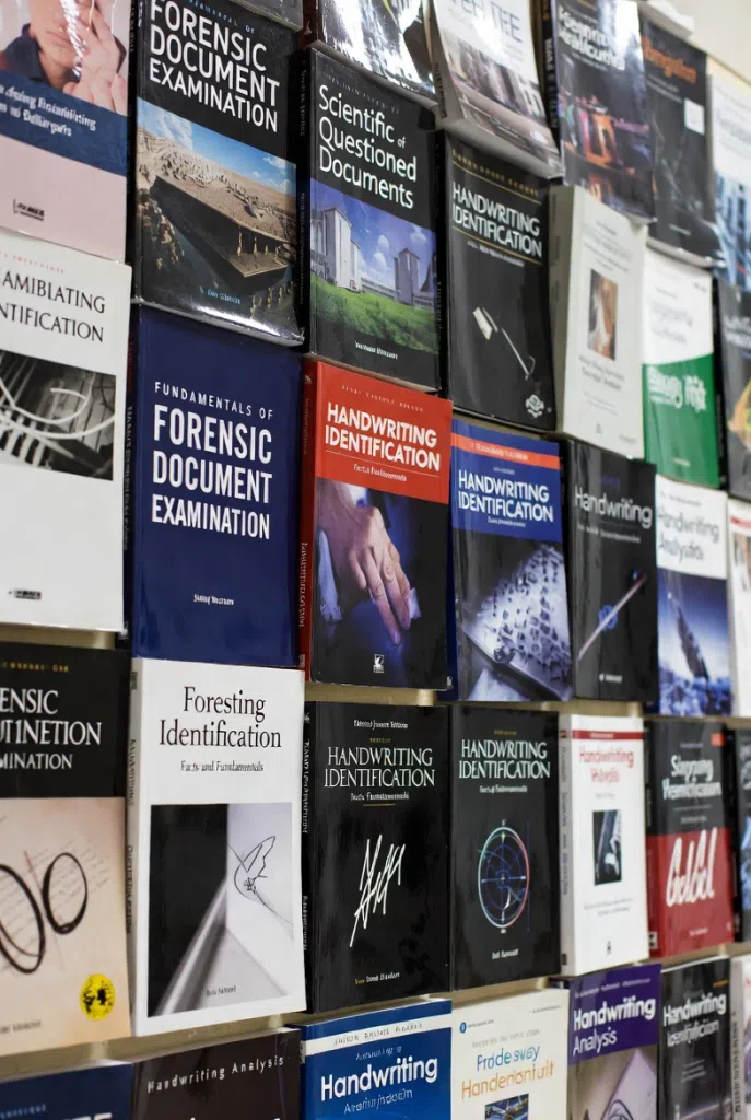 Los 100 Mejores Libros Y Referencias Sobre Pericia Caligráfica Según La Ia 1 Los 100 Mejores Libros Y Referencias Sobre Pericia Caligráfica Según La Ia